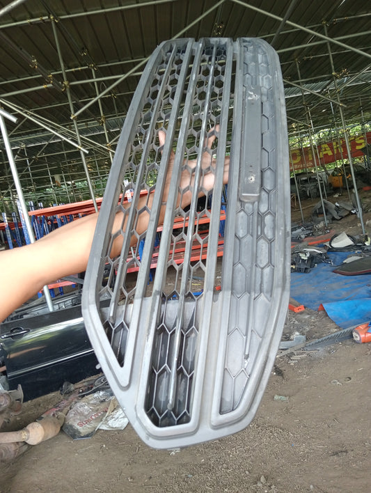 Optra 1.6 Front Grill