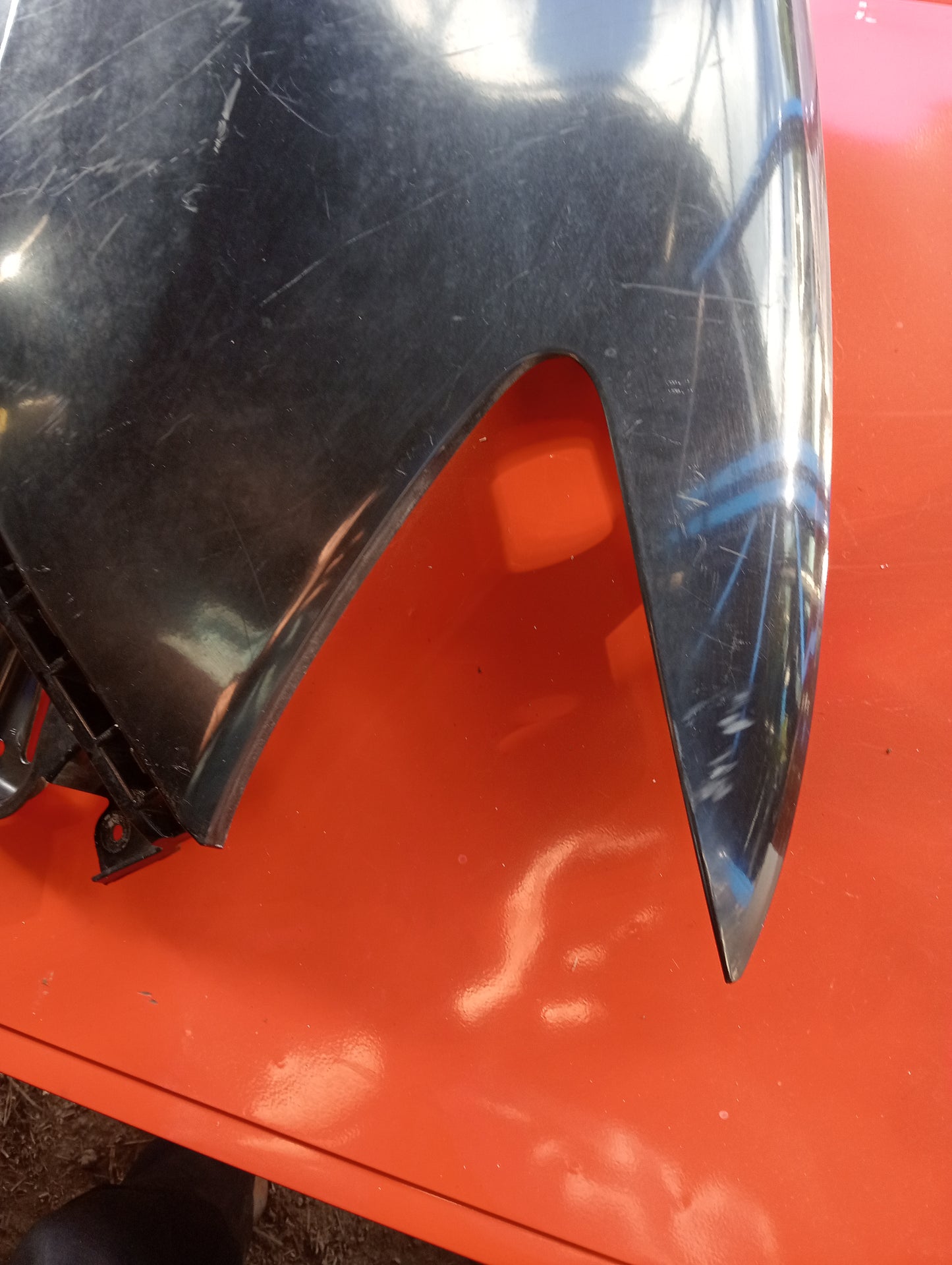 ASX/GLS Fender Front Passenger