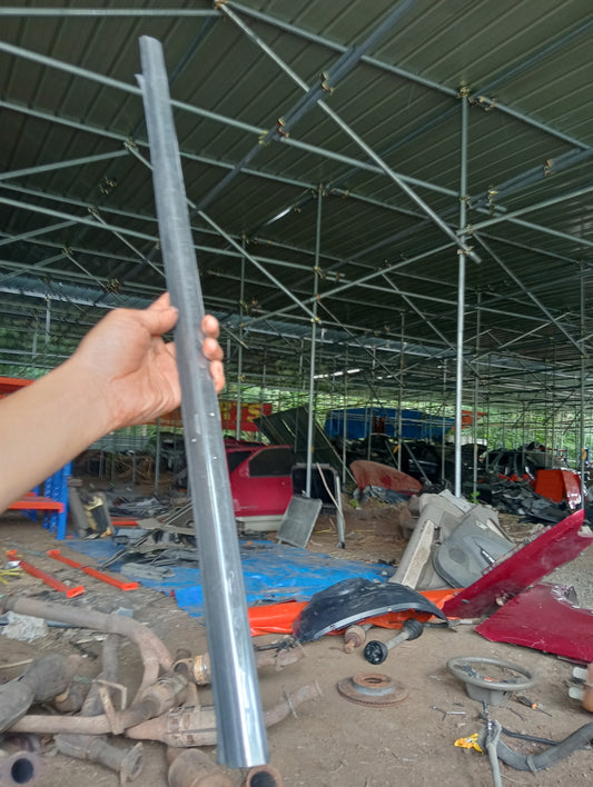 Nissan Exalta Chrome Wether Strip