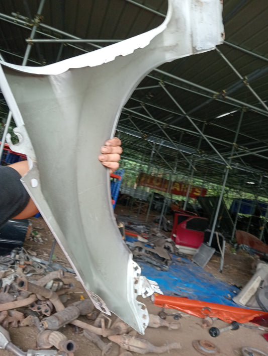 Ford Fiesta 1.5 Fender Front Passenger Side