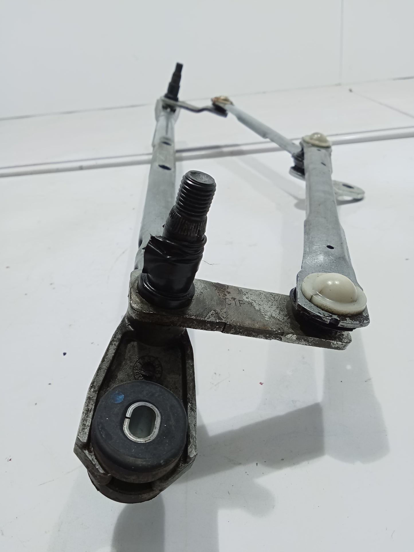 Chevrolet Captiva Wiper Linkage GENUINE ORIGINAL SURPLUS