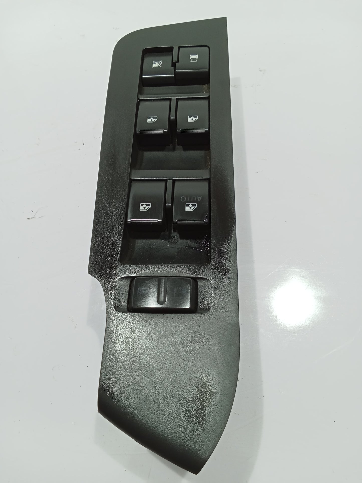 Chevrolet Captiva Main Switch GENUINE ORIGINAL SURPLUS