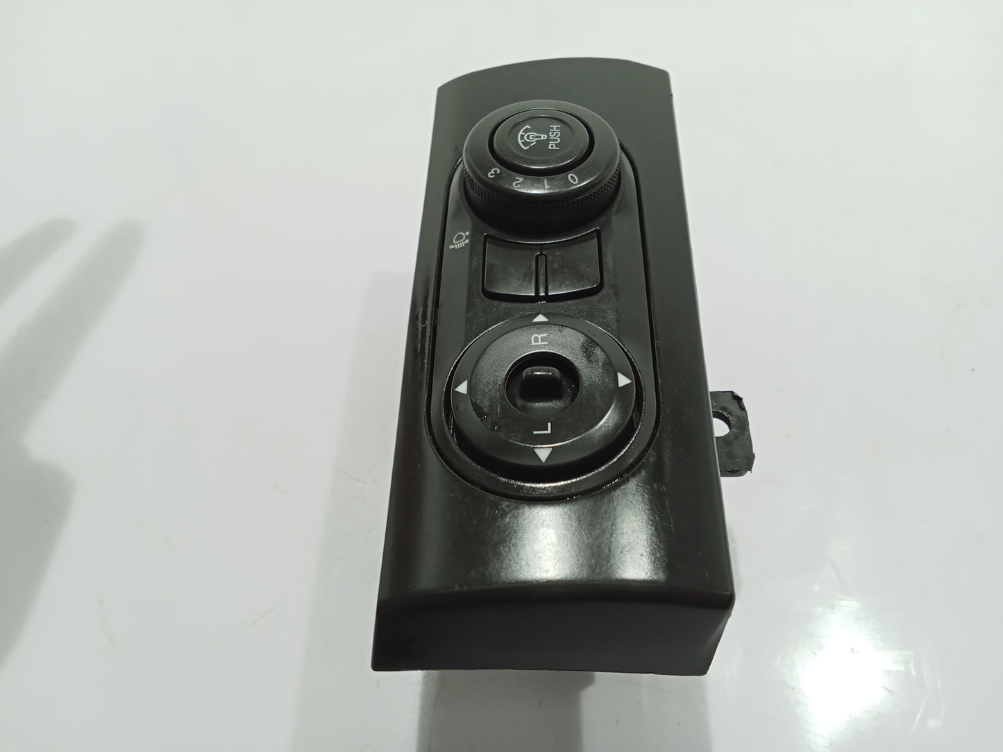 Chevrolet Captiva Side Mirror Switch GENUINE ORIGINAL SURPLUS