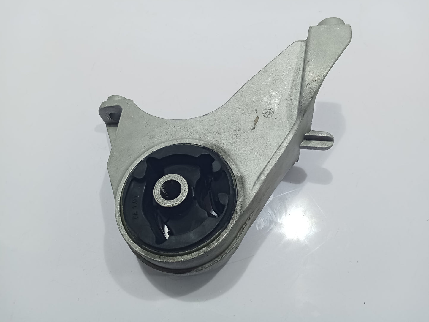 Chevrolet Captiva Gas Engine Support GENUINE ORIGINAL SURPLUS