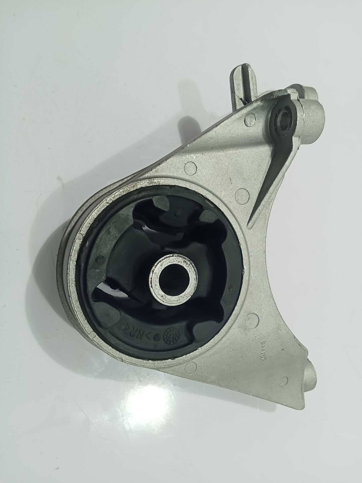 Chevrolet Captiva Gas Engine Support GENUINE ORIGINAL SURPLUS