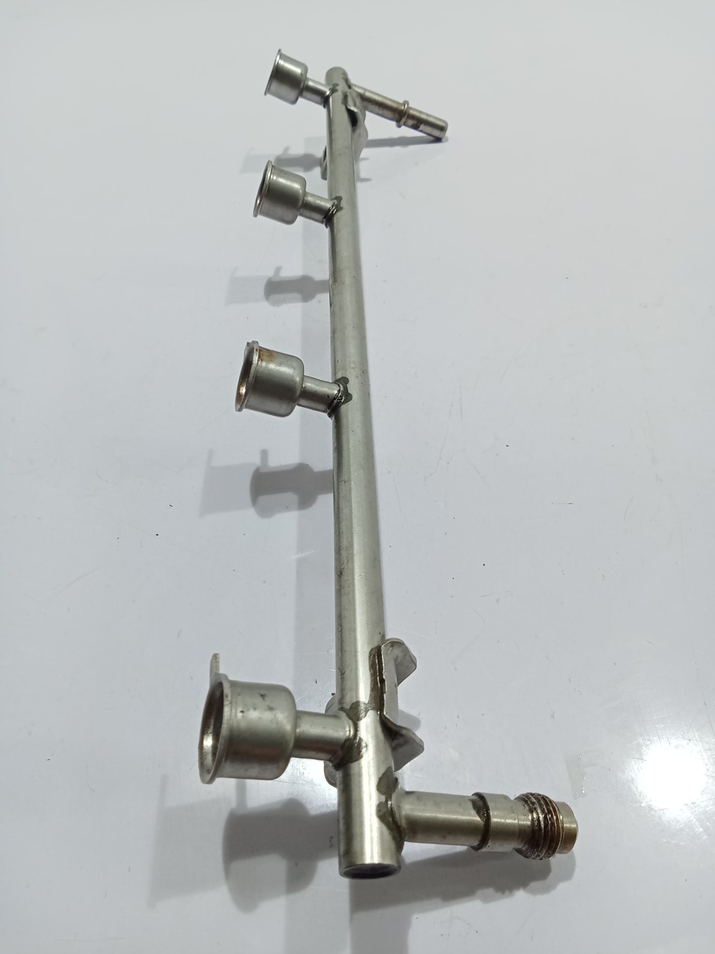 Chevrolet Cruze 2012 Fuel Rail GENUINE ORIGINAL SURPLUS