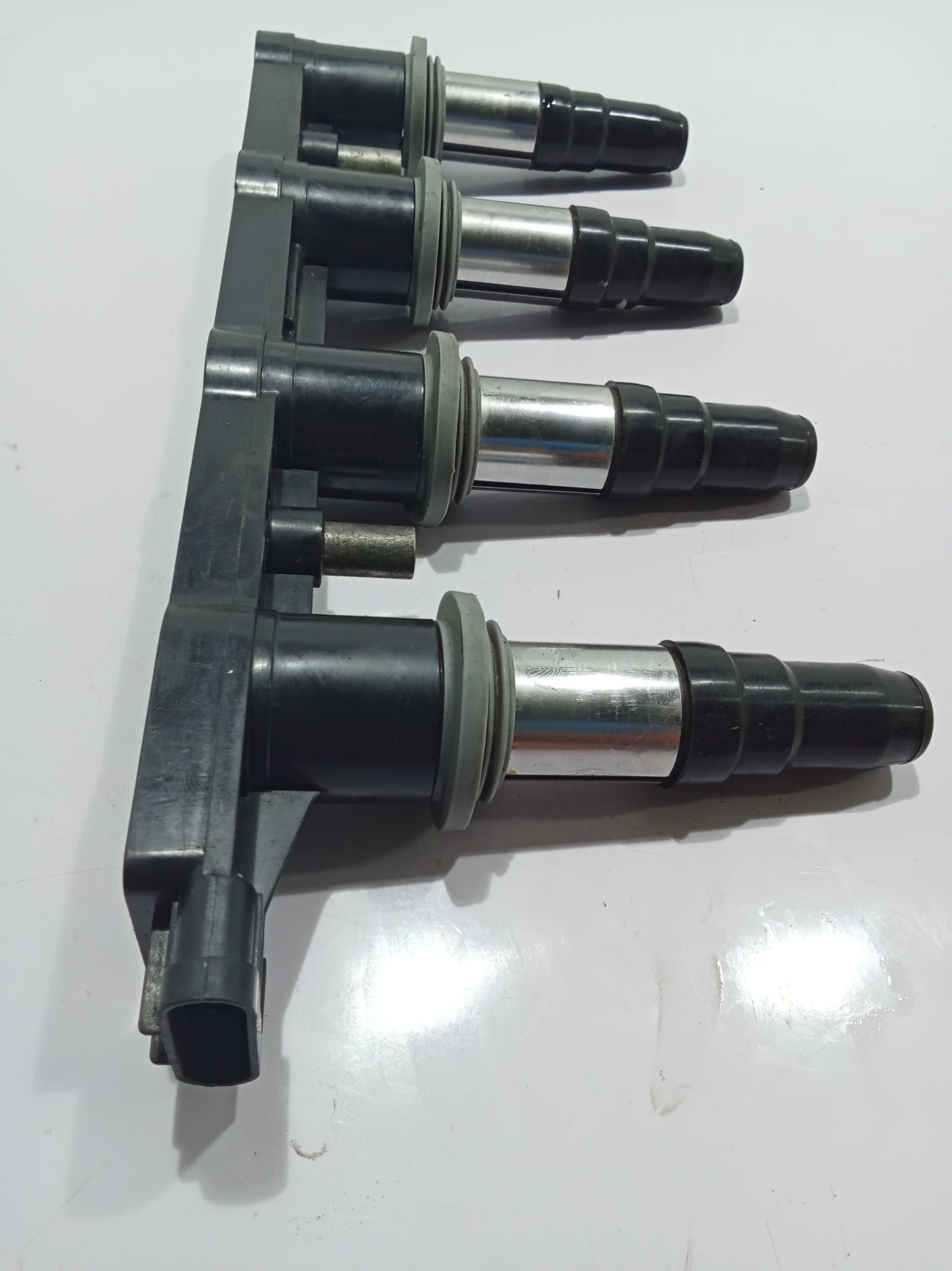 Chevrolet Cruze 2012 Ignition Coil GENUINE ORIGINAL SURPLUS