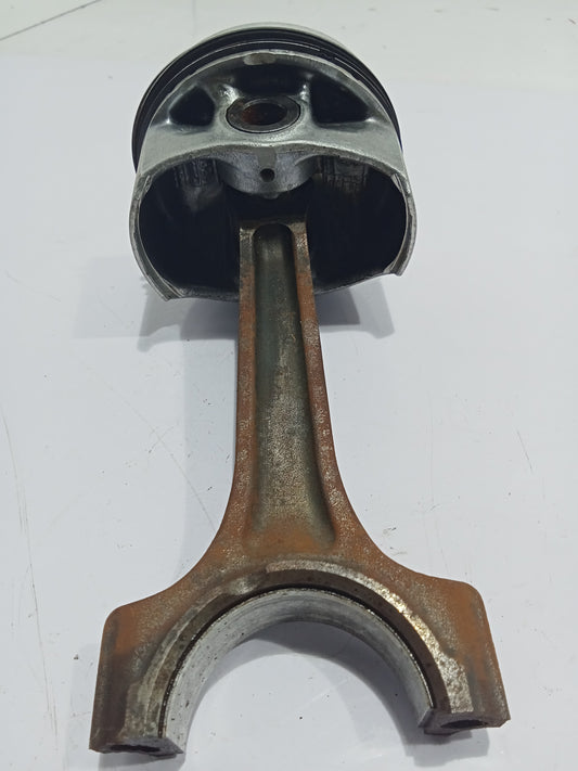 Ford Fiesta 1.5 2015 Connecting Rod With Piston GENUINE ORIGINAL SURPLUS