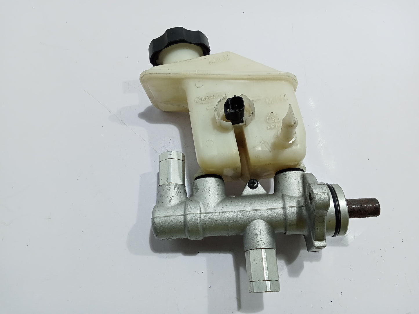 Kia Rio Brake Master GENUINE ORIGINAL SURPLUS