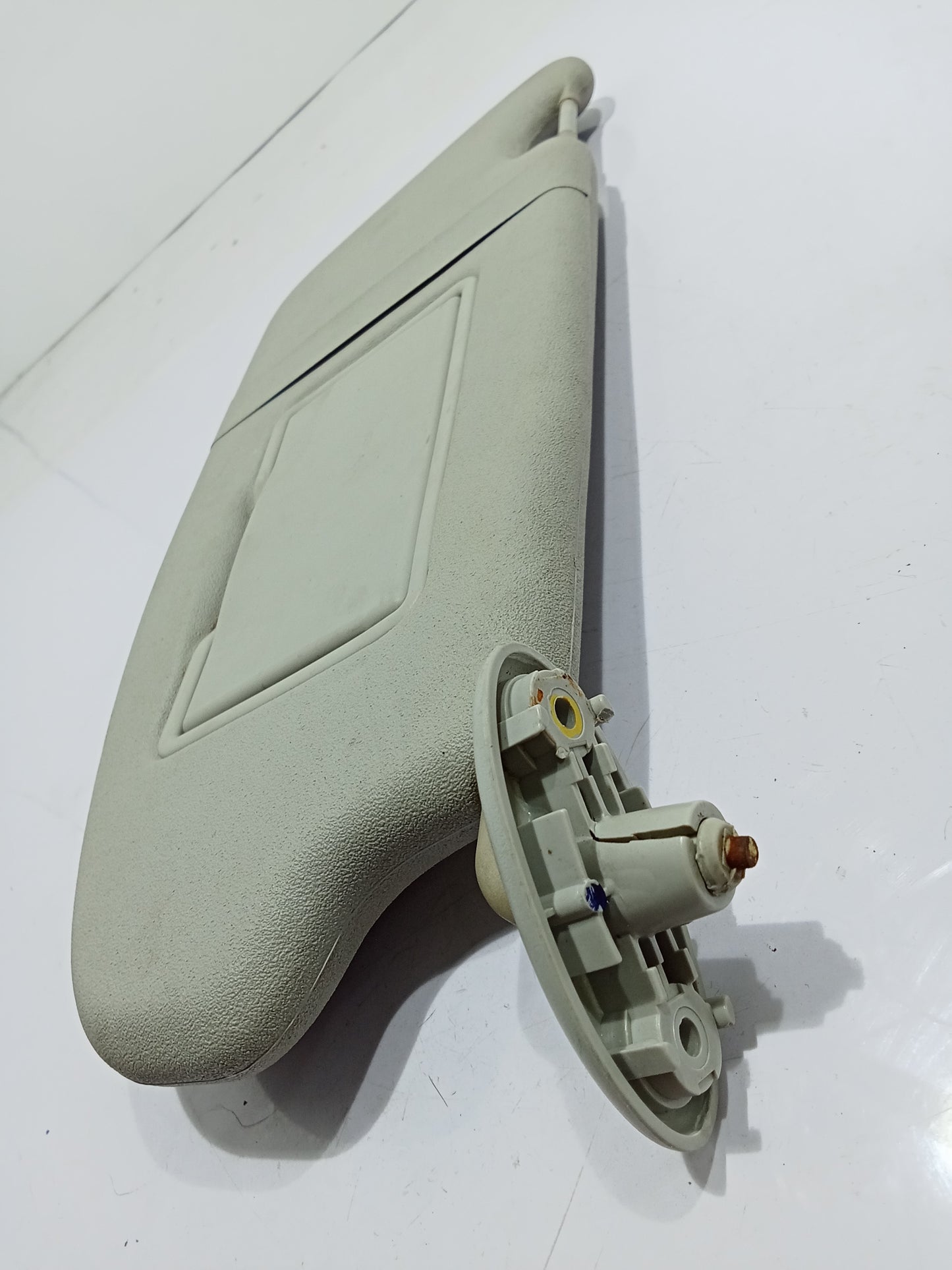 Ford Focus 2.0 2007 - 2014 Driver Side Sun Visor GENUINE ORIGINAL SURPLUS