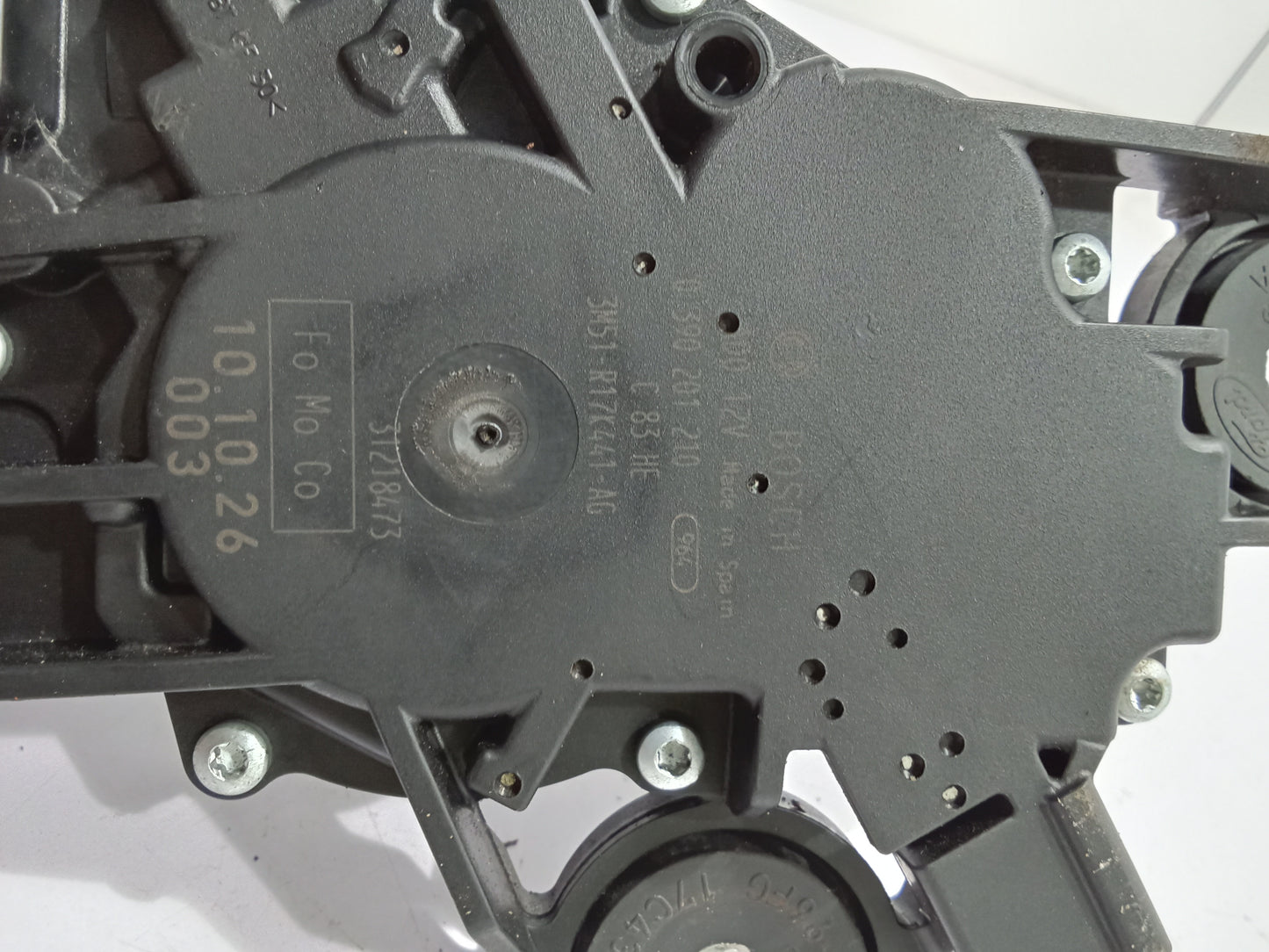 Ford Focus 2.0 2007 - 2014 BOSCH 12V 0390201210 C 83 HE 3M51-R17K441-AG FoMoCo 10.10.26 003 Rear Wiper Motor GENUINE ORIGINAL SURPLUS