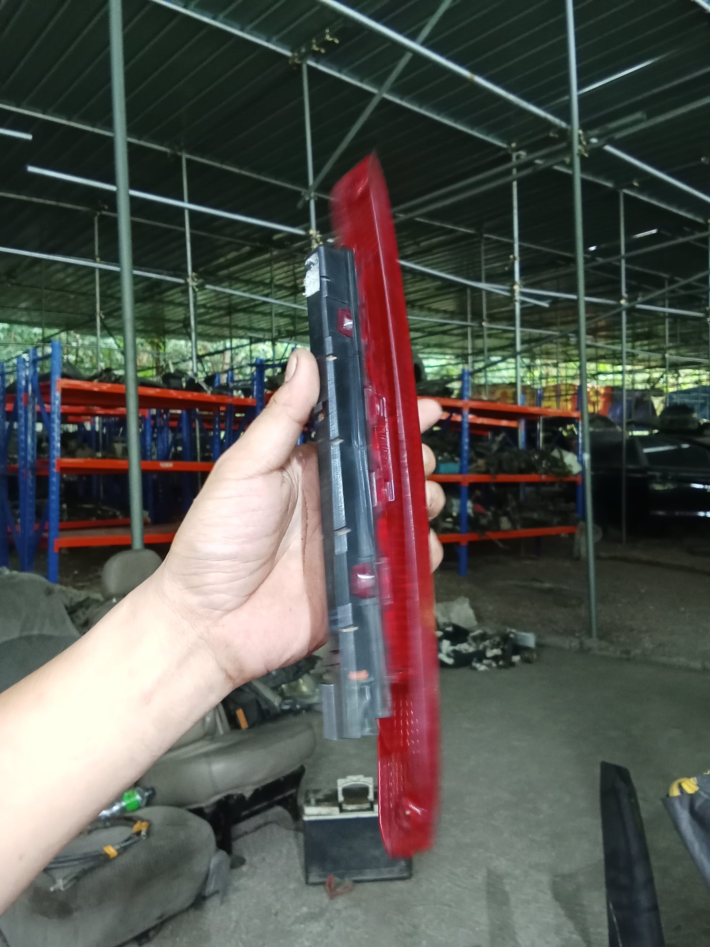 Ford Focus 2.0 2007 - 2014 Third Brake Light GENUINE ORIGINAL SURPLUS
