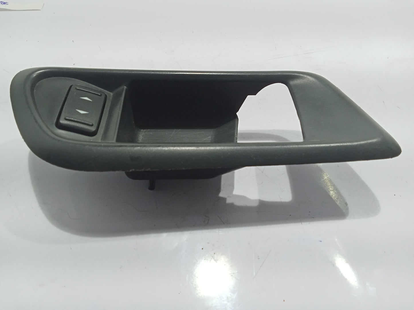 Ford Focus 2.0 2007 - 2014 Front Passenger Side Window Switch With Cover GENUINE ORIGINAL SURPLUS