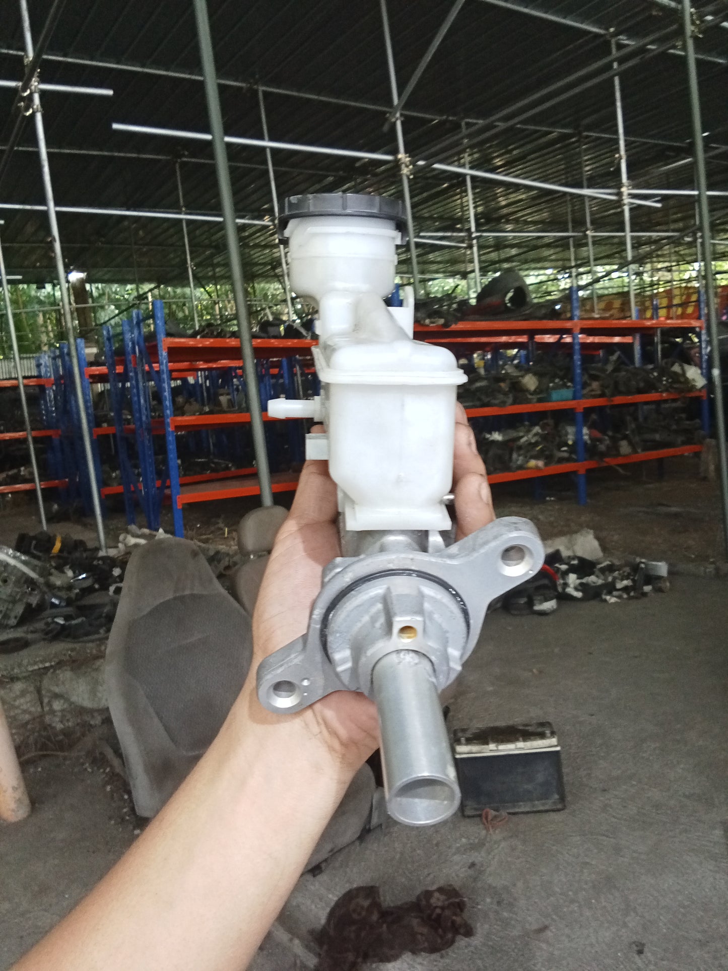 Chevrolet Trailblazer 2011 BOSCH 748298 Brake Master GENUINE ORIGINAL SURPLUS