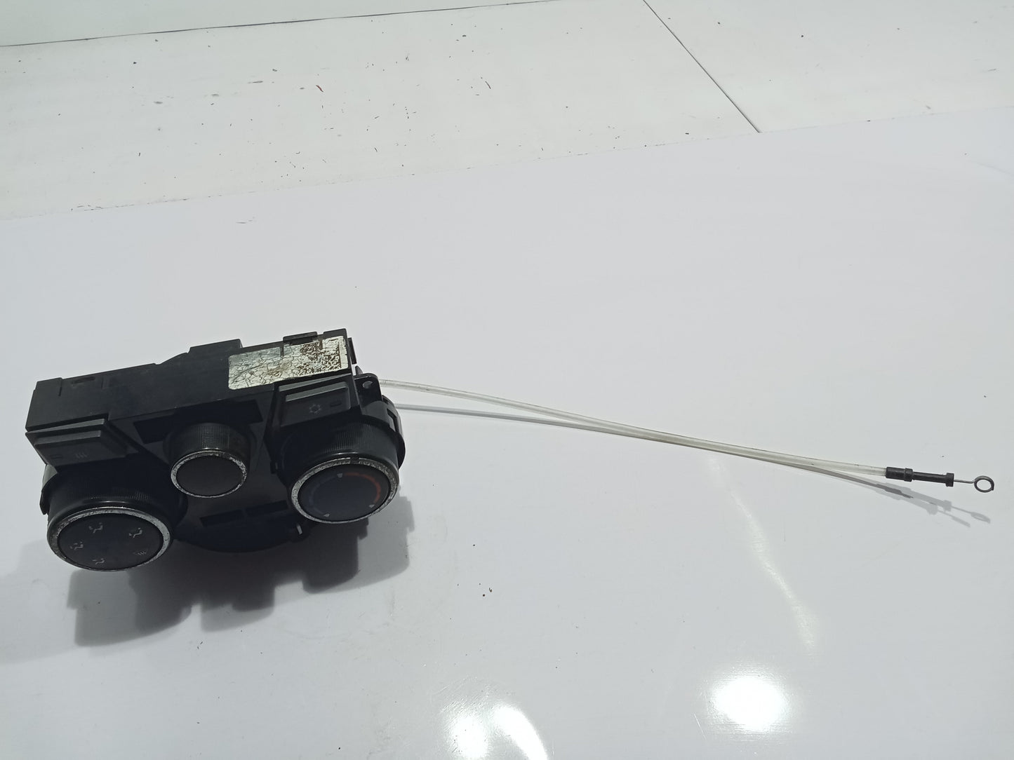 Chevrolet Trailblazer 2011 Climate Control GENUINE ORIGINAL SURPLUS