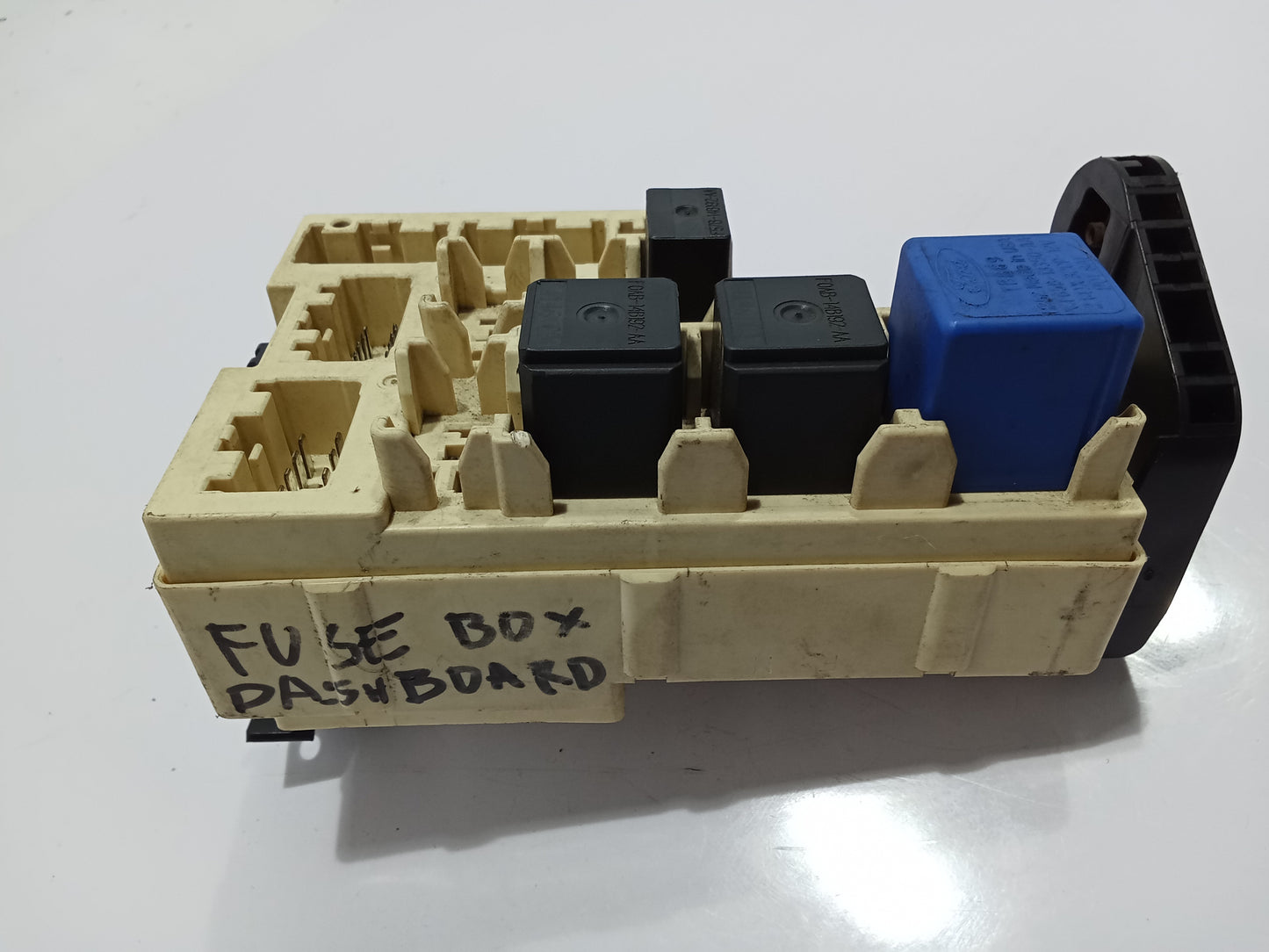 Ford Explorer 2005 Eddie Bauer Fuse box Dashboard GENUINE ORIGINAL SURPLUS