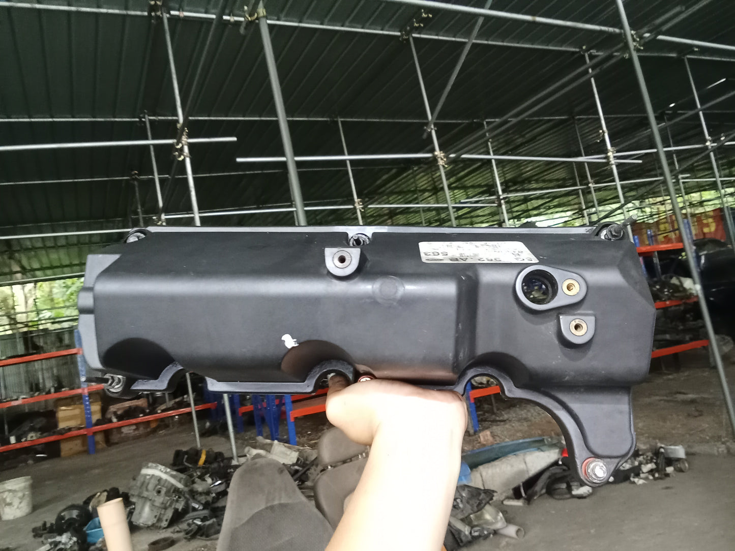 Ford Explorer 2005 Eddie Bauer Valve Cover GENUINE ORIGINAL SURPLUS