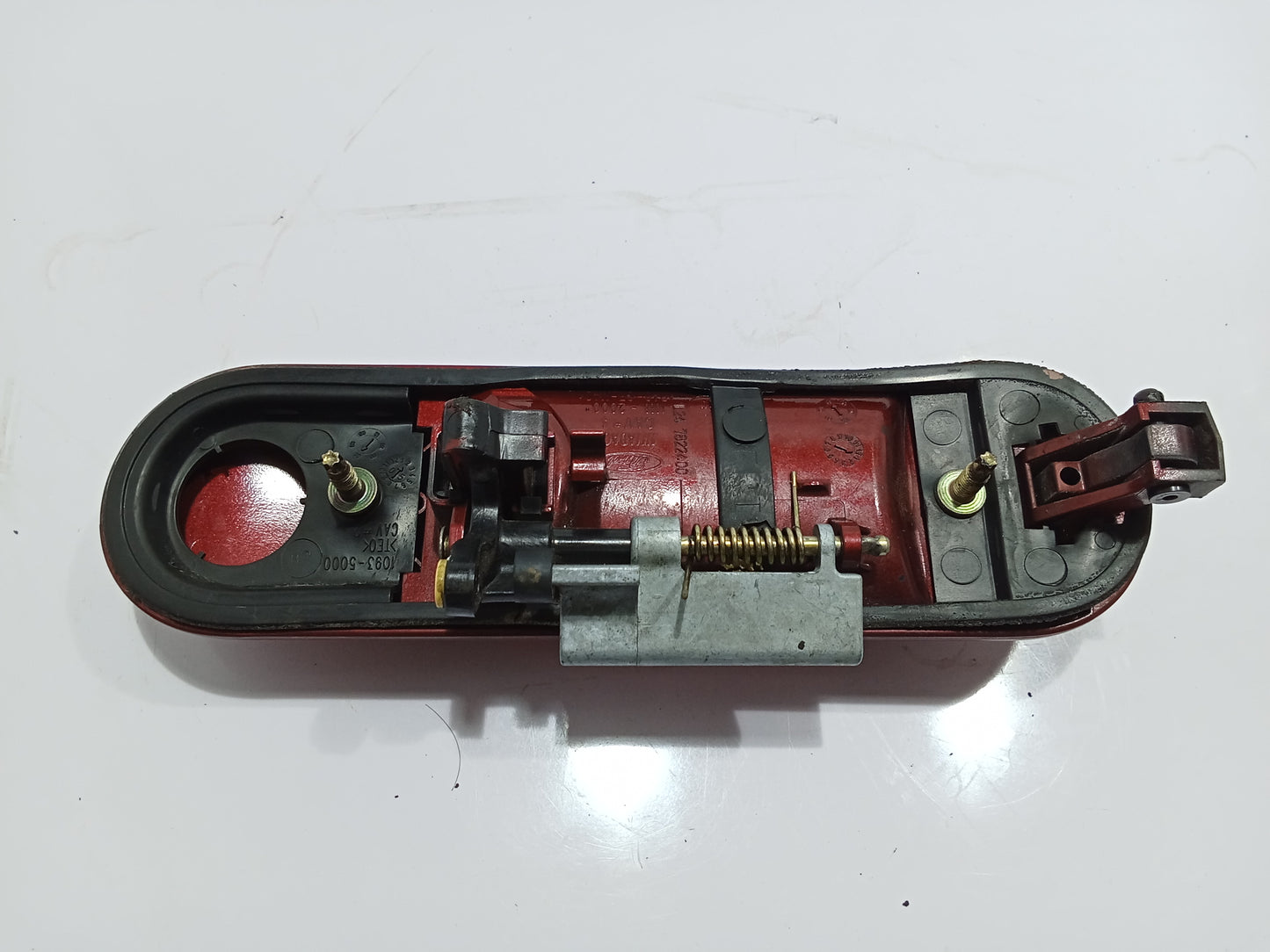 Ford Explorer 2005 Eddie Bauer Rear Passenger Side Outer Door Handle GENUINE ORIGINAL SURPLUS