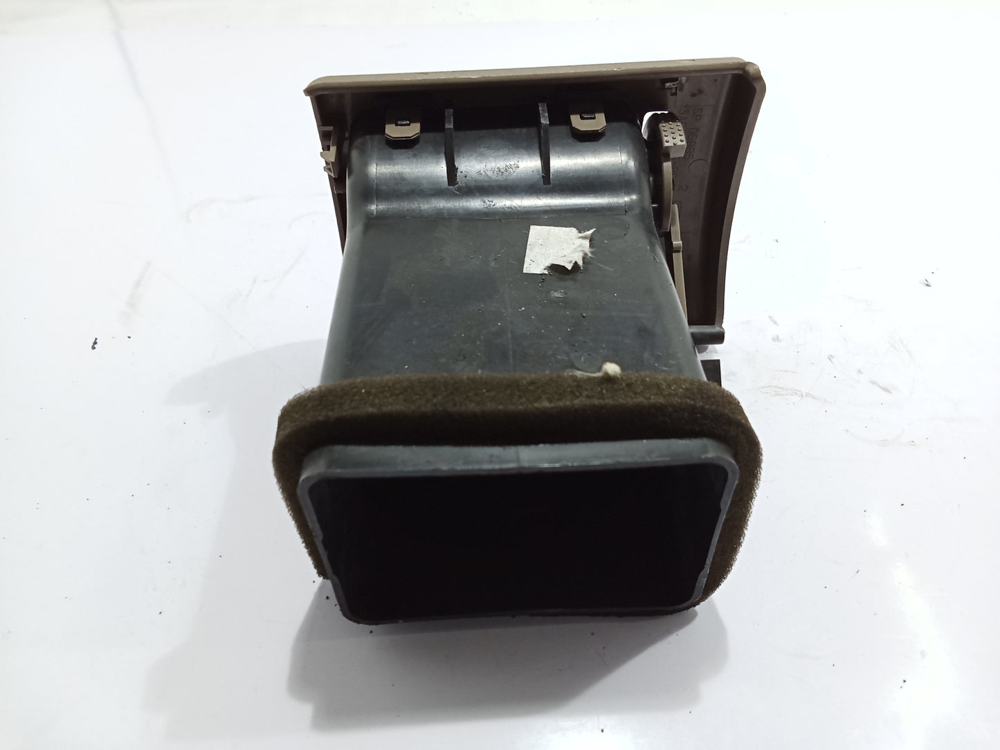 Ford Explorer 2005 Eddie Bauer Front Driver Side AC Louver GENUINE ORIGINAL SURPLUS