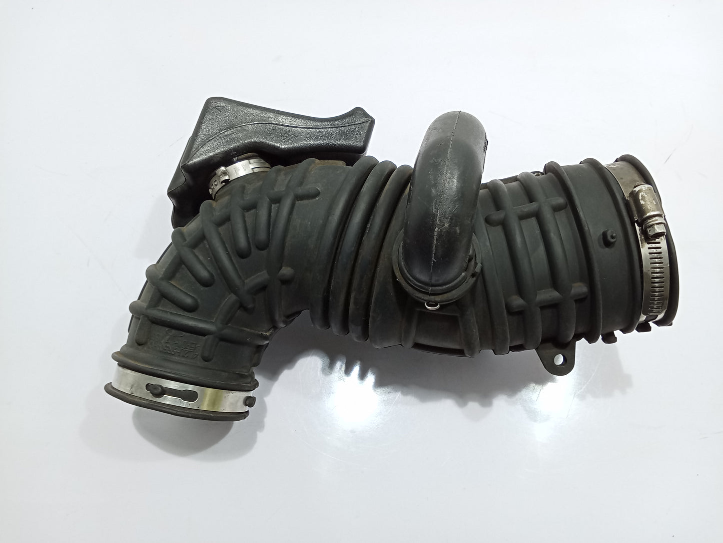 Ford Explorer 2005 Eddie Bauer Air Intake Hose GENUINE ORIGINAL SURPLUS