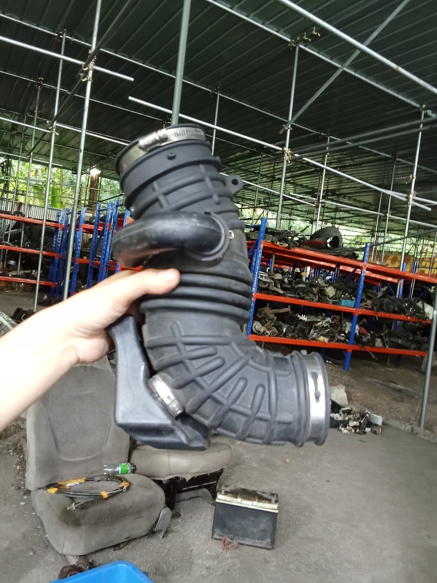 Ford Explorer 2005 Eddie Bauer Air Intake Hose GENUINE ORIGINAL SURPLUS