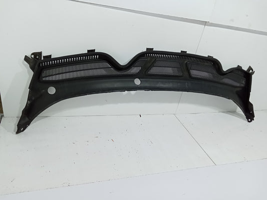 Ford Explorer 2005 Eddie Bauer Cowl Cover GENUINE ORIGINAL SURPLUS