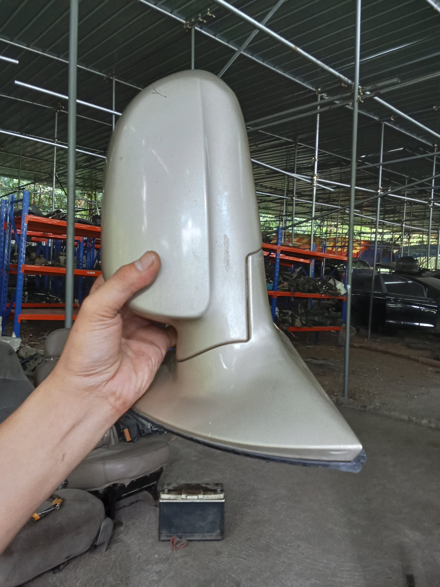 Chevrolet Optra 1.6 2003 J-200 GASKET LH Driver Side Mirror GENUINE ORIGINAL SURPLUS