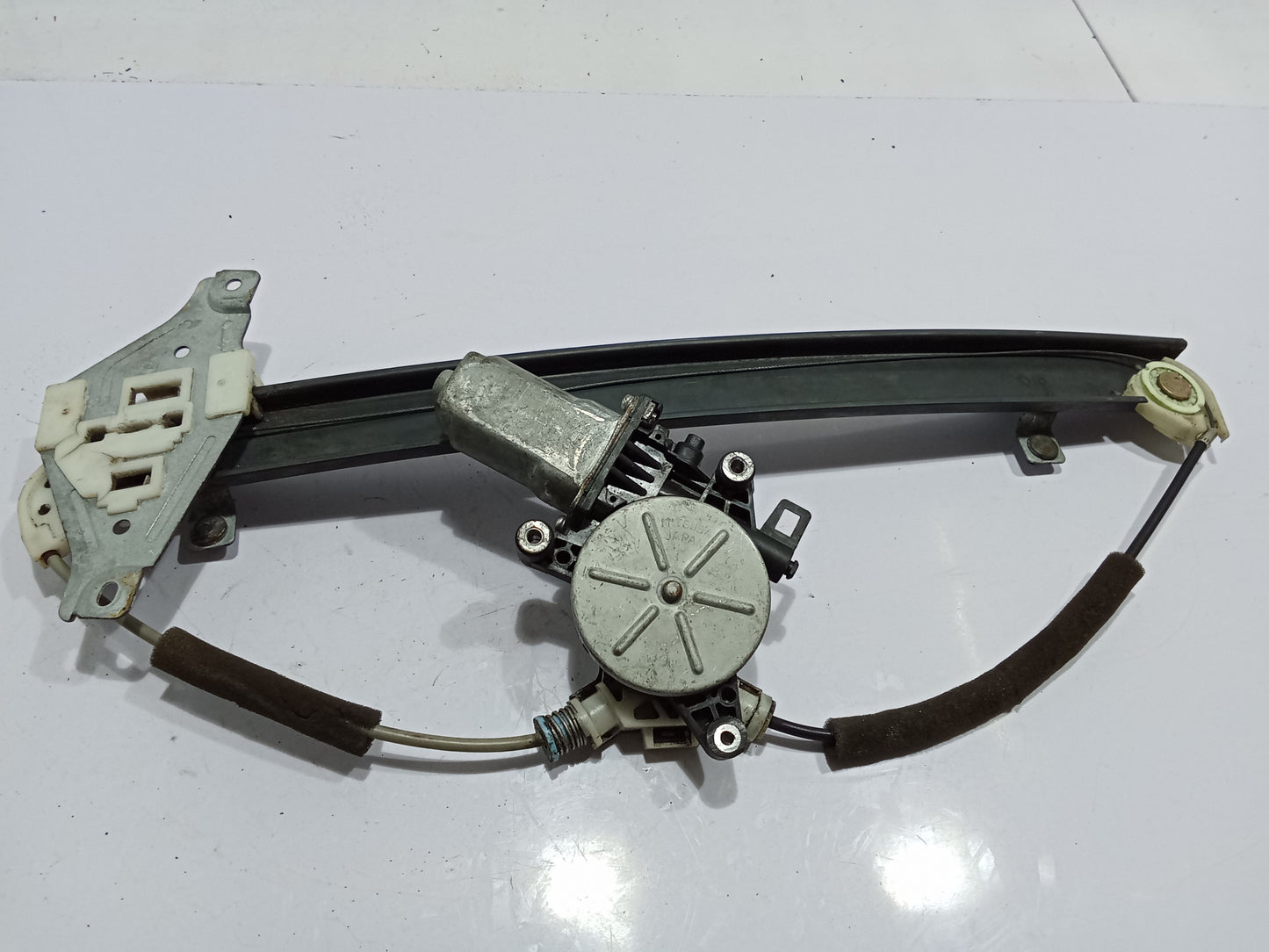 Chevrolet Optra 1.6 2003 Front Passenger Side Power Window Mechanism GENUINE ORIGINAL SURPLUS