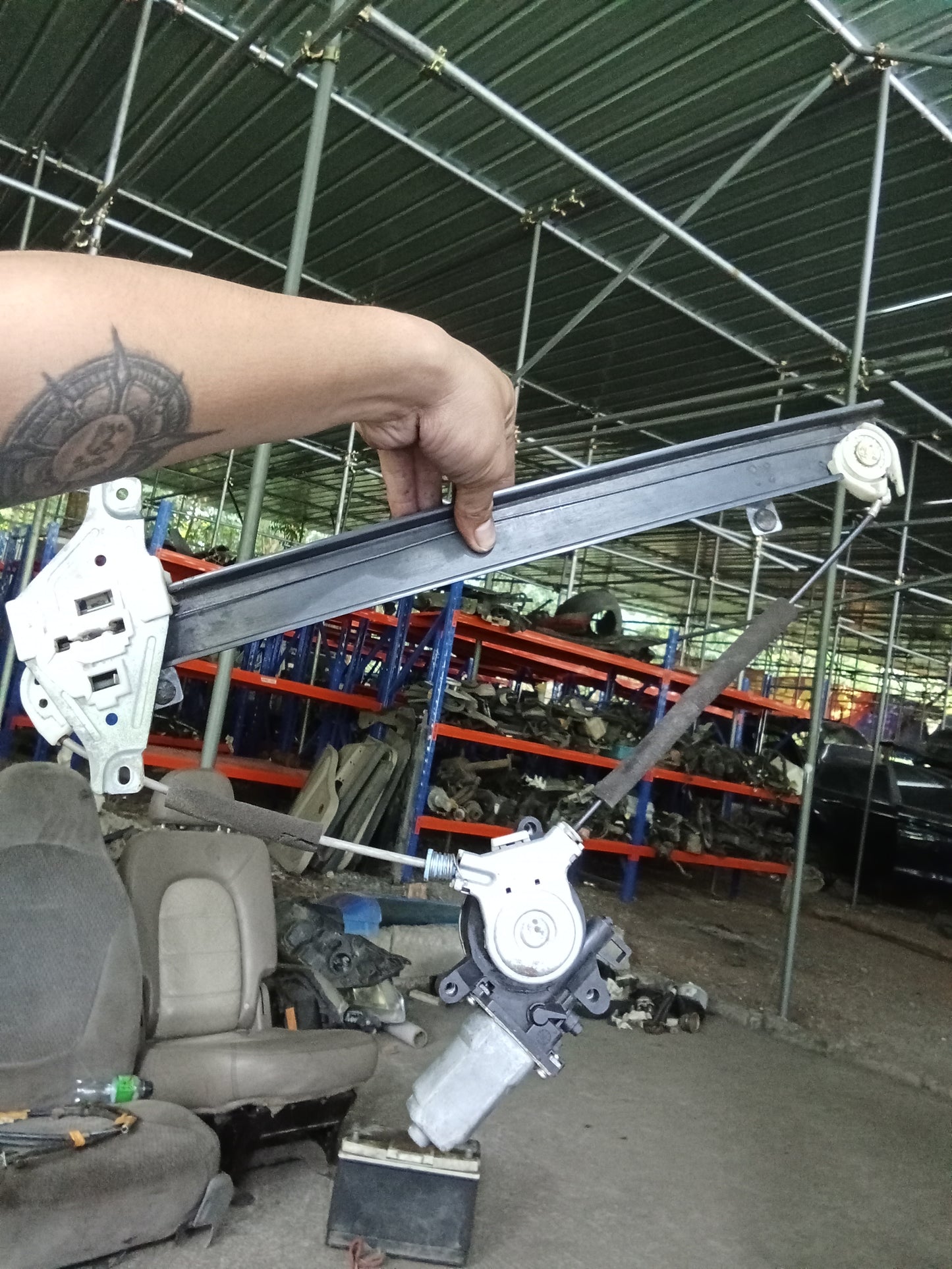 Chevrolet Optra 1.6 2003 Front Passenger Side Power Window Mechanism GENUINE ORIGINAL SURPLUS