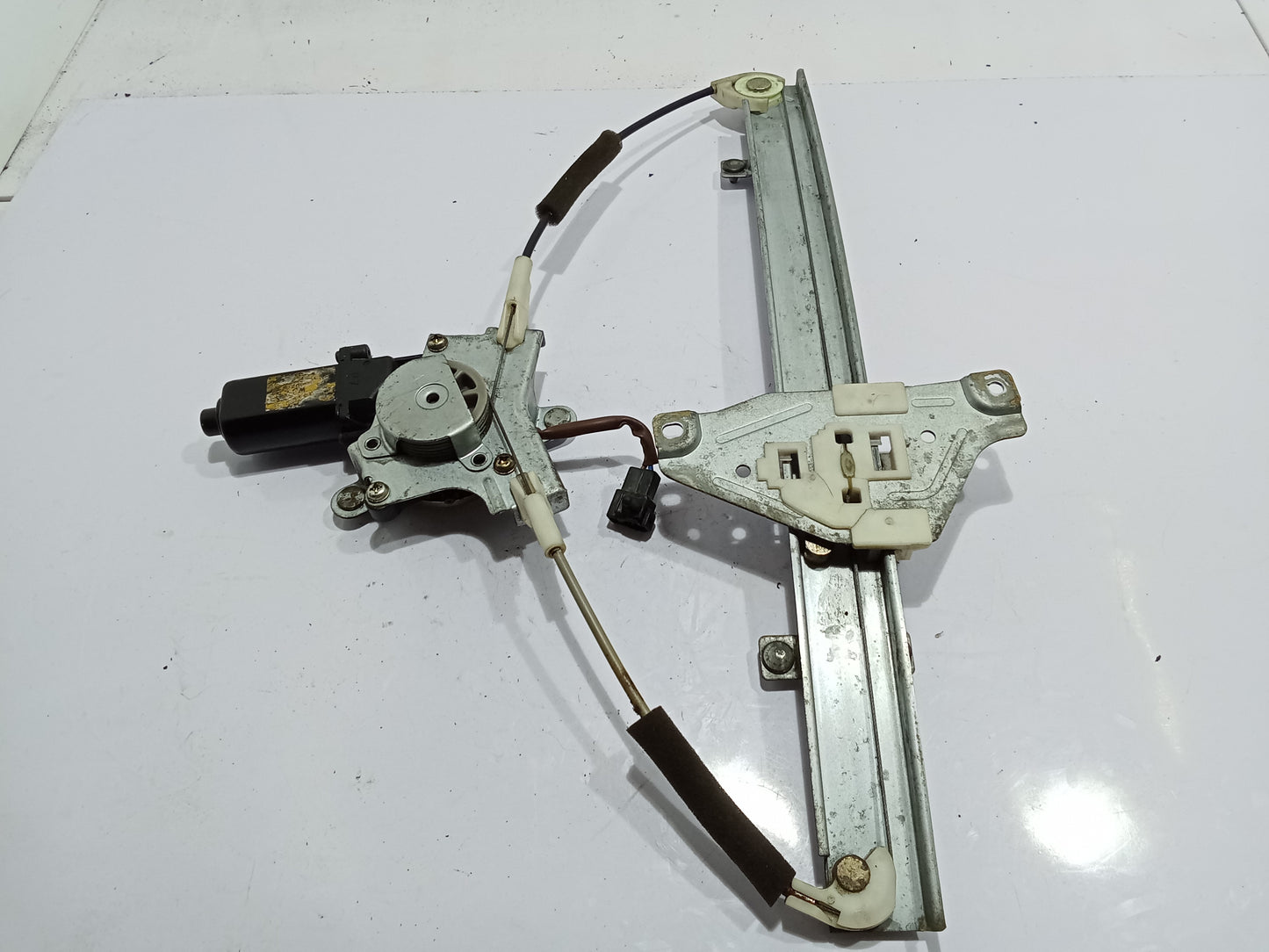 Chevrolet Optra 1.6 2003 Rear Driver Side Power Window Mechanism GENUINE ORIGINAL SURPLUS