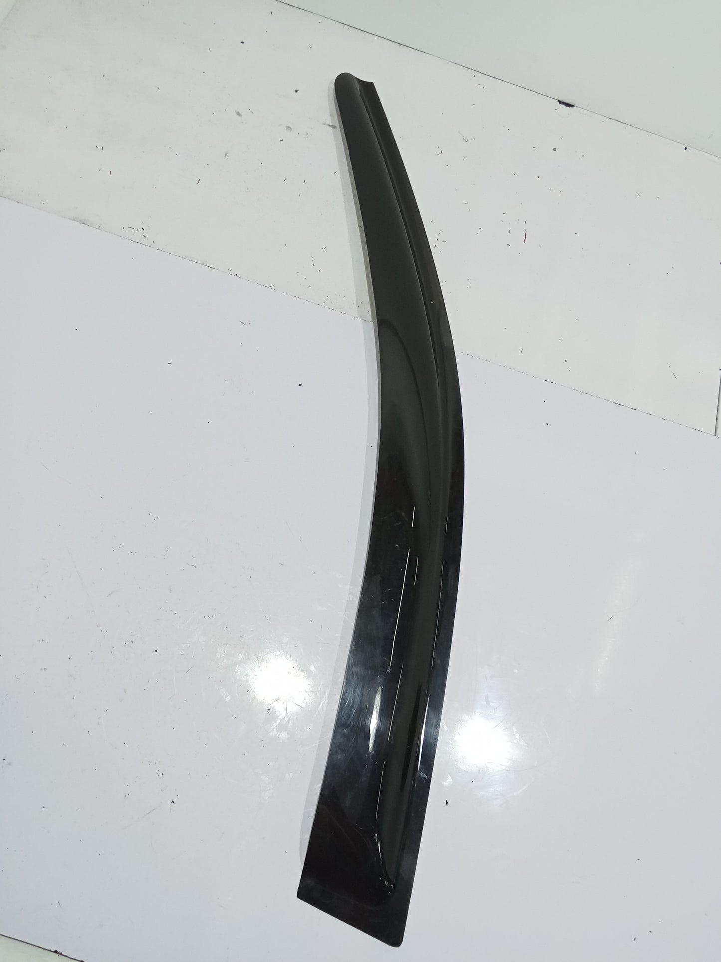 Chevrolet Optra 1.6 2003 Driver Side Rain Visor GENUINE ORIGINAL SURPLUS
