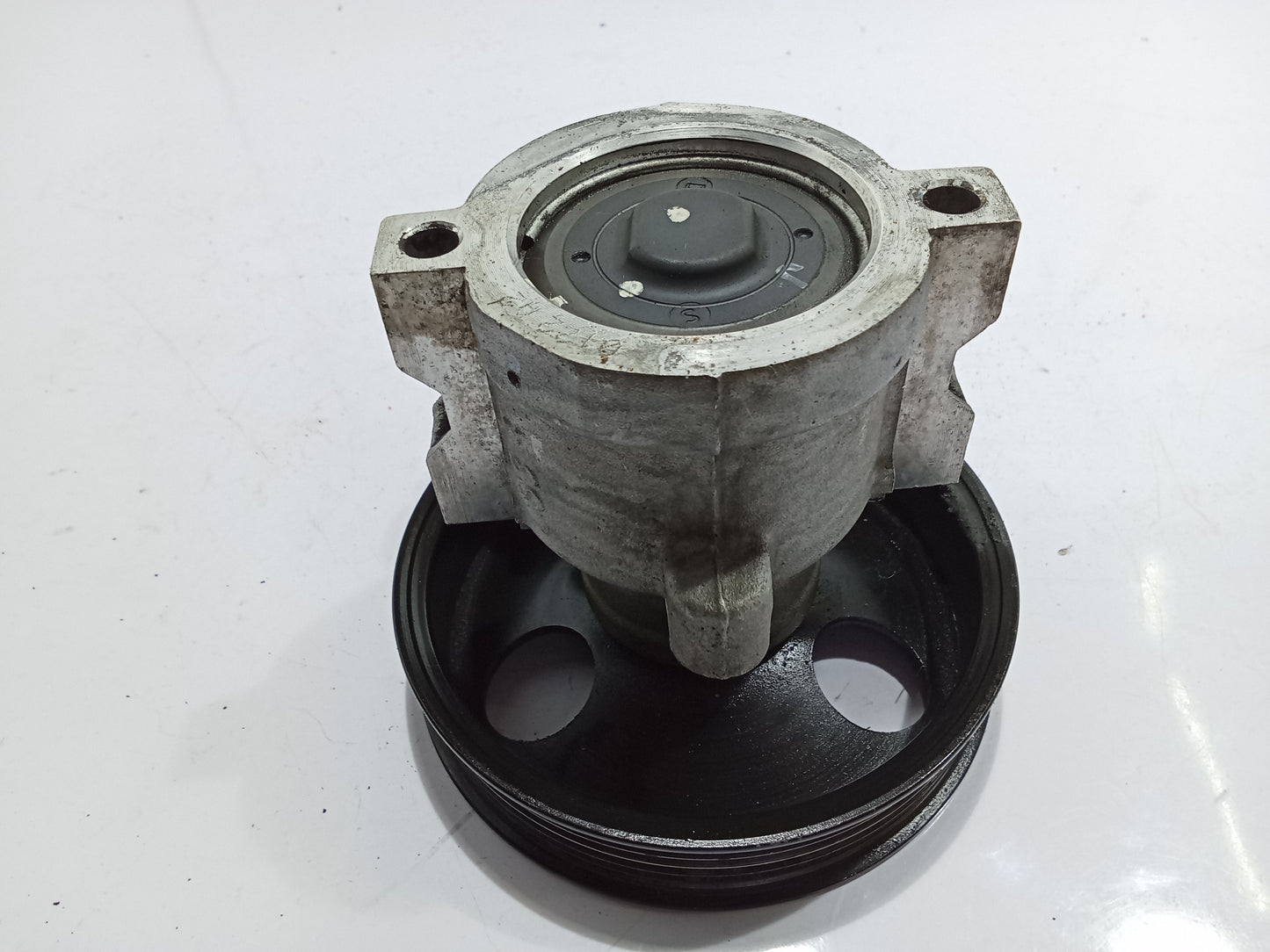 Chevrolet Optra 1.6 2003 Steering Pump GENUINE ORIGINAL SURPLUS