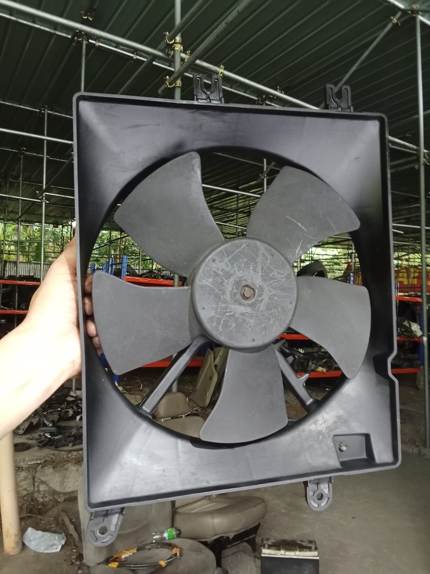 Chevrolet Optra 1.6 2003 Radiator Fan GENUINE ORIGINAL SURPLUS