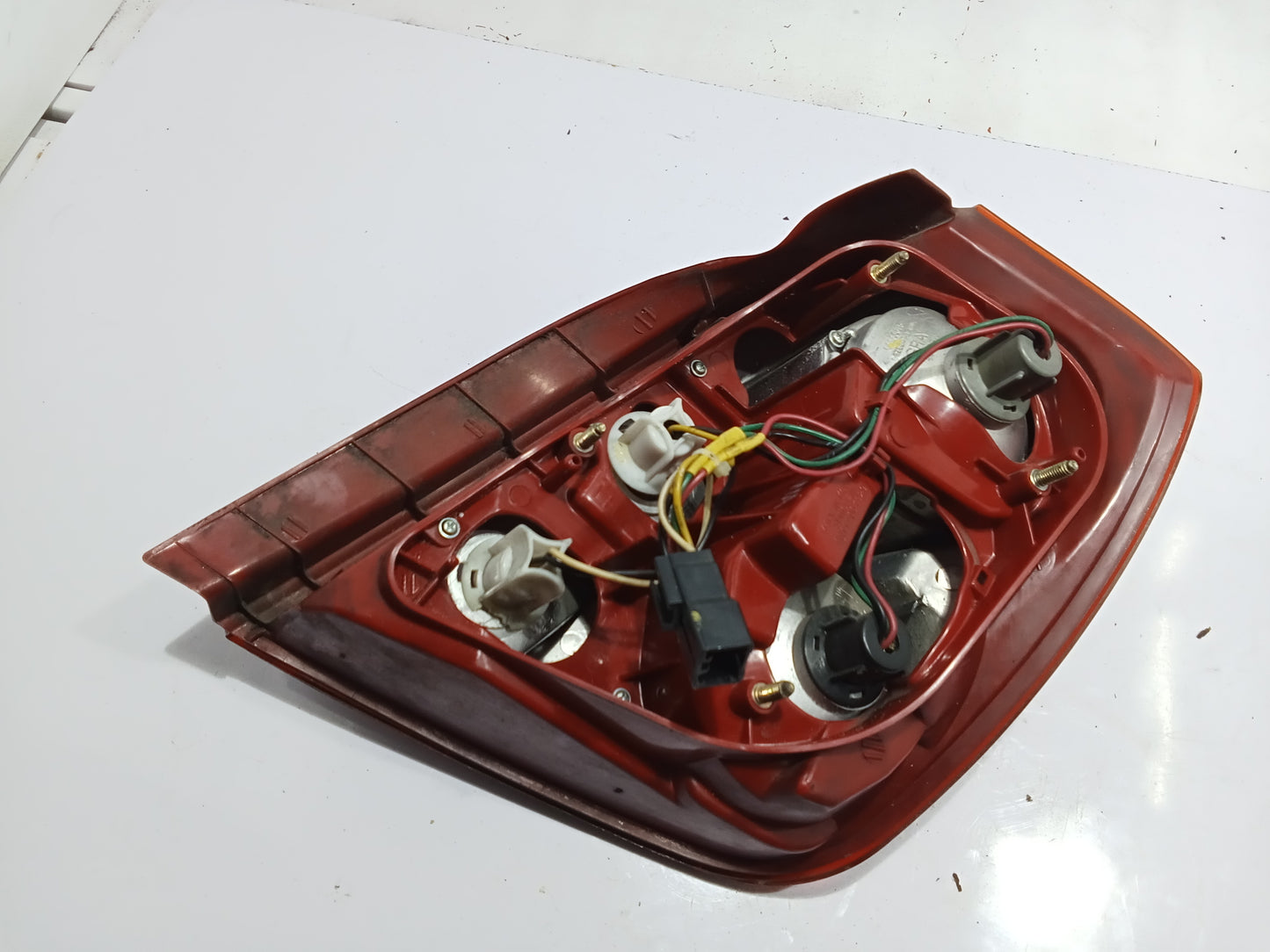 Chevrolet Optra 1.6 2003 Driver Side Tail Light GENUINE ORIGINAL SURPLUS