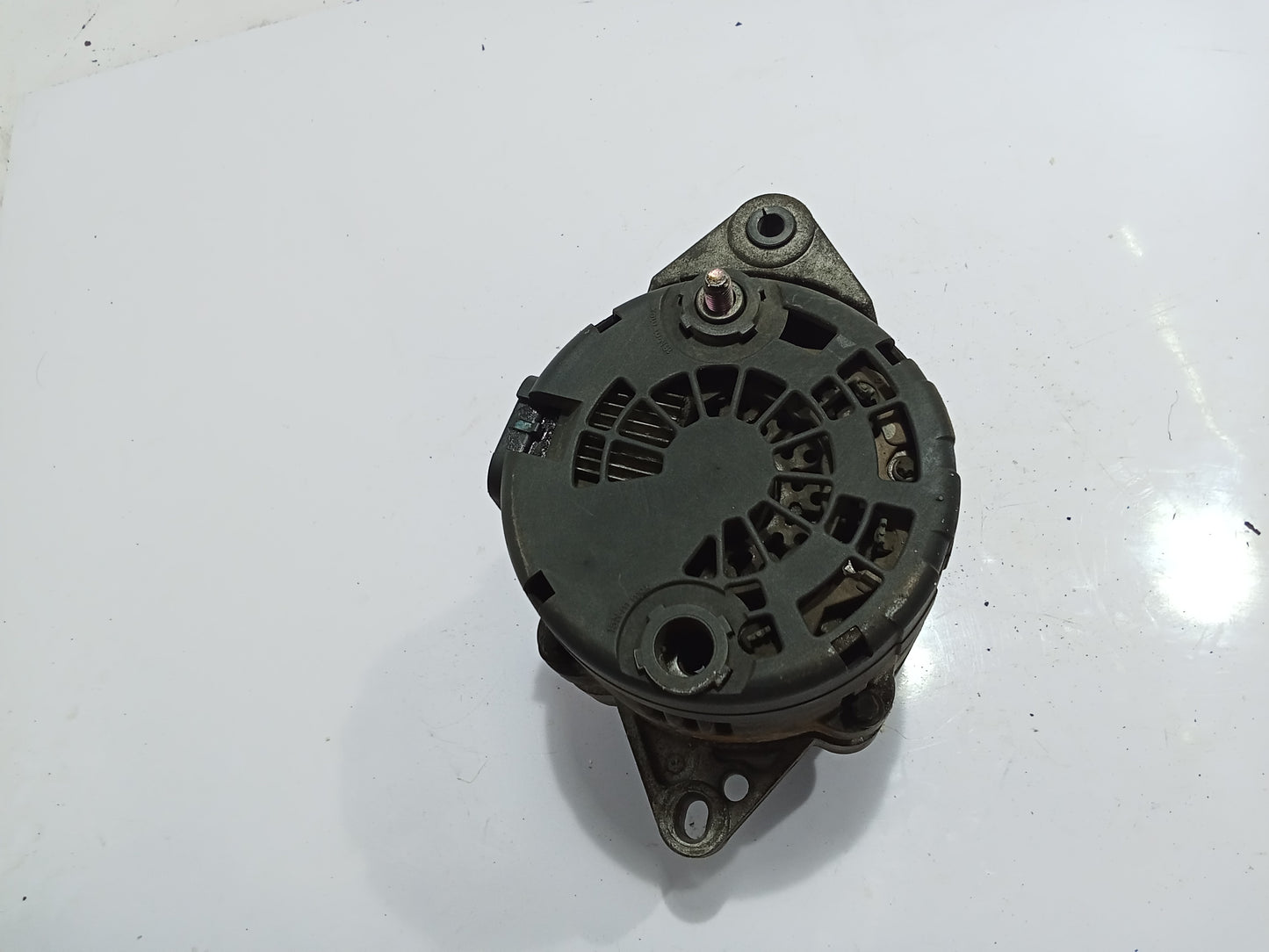 Chevrolet Optra 1.6 2003 Alternator GENUINE ORIGINAL SURPLUS