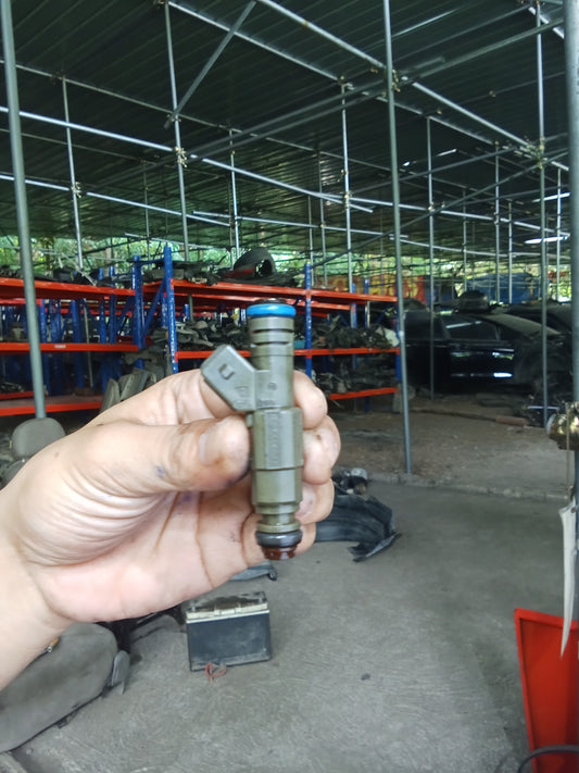 Ford Escape 2.0 1PC Injector GENUINE ORIGINAL SURPLUS