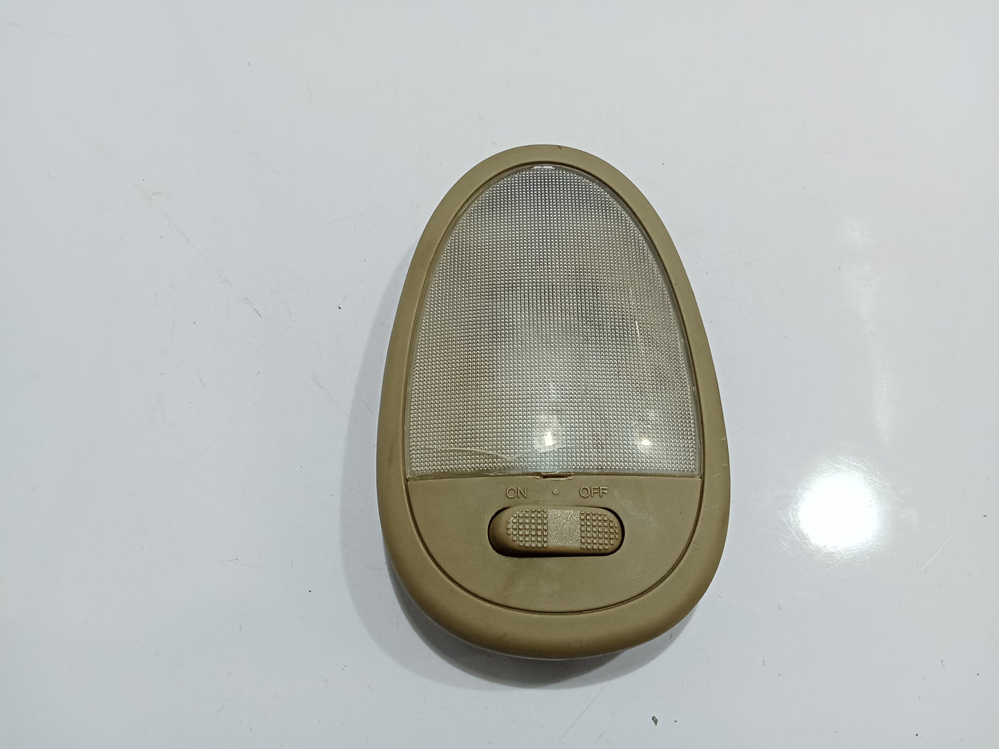 Chevrolet Optra 1.6 Dome Light GENUINE ORIGINAL SURPLUS