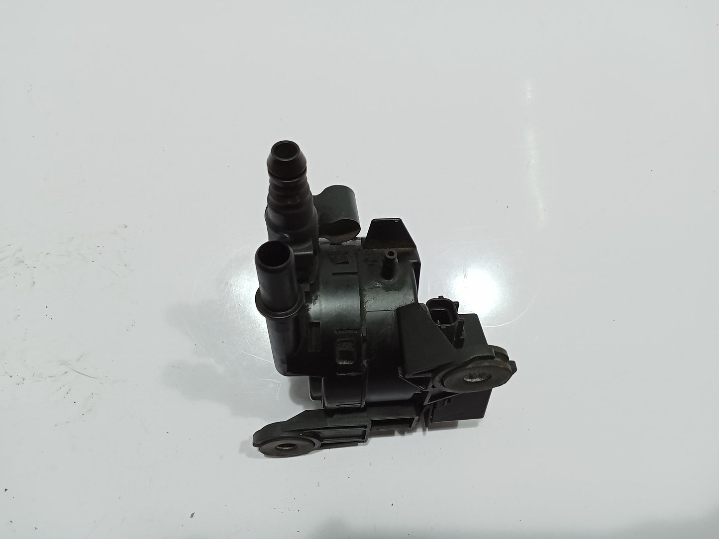 Ford Escape 2.0 Canister Purge Valve GENUINE ORIGINAL SURPLUS