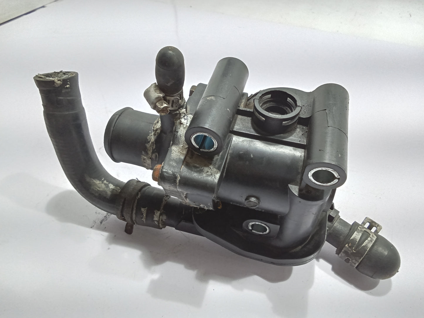 Ford Escape 2.0 Thermostat Housing GENUINE ORIGINAL SURPLUS