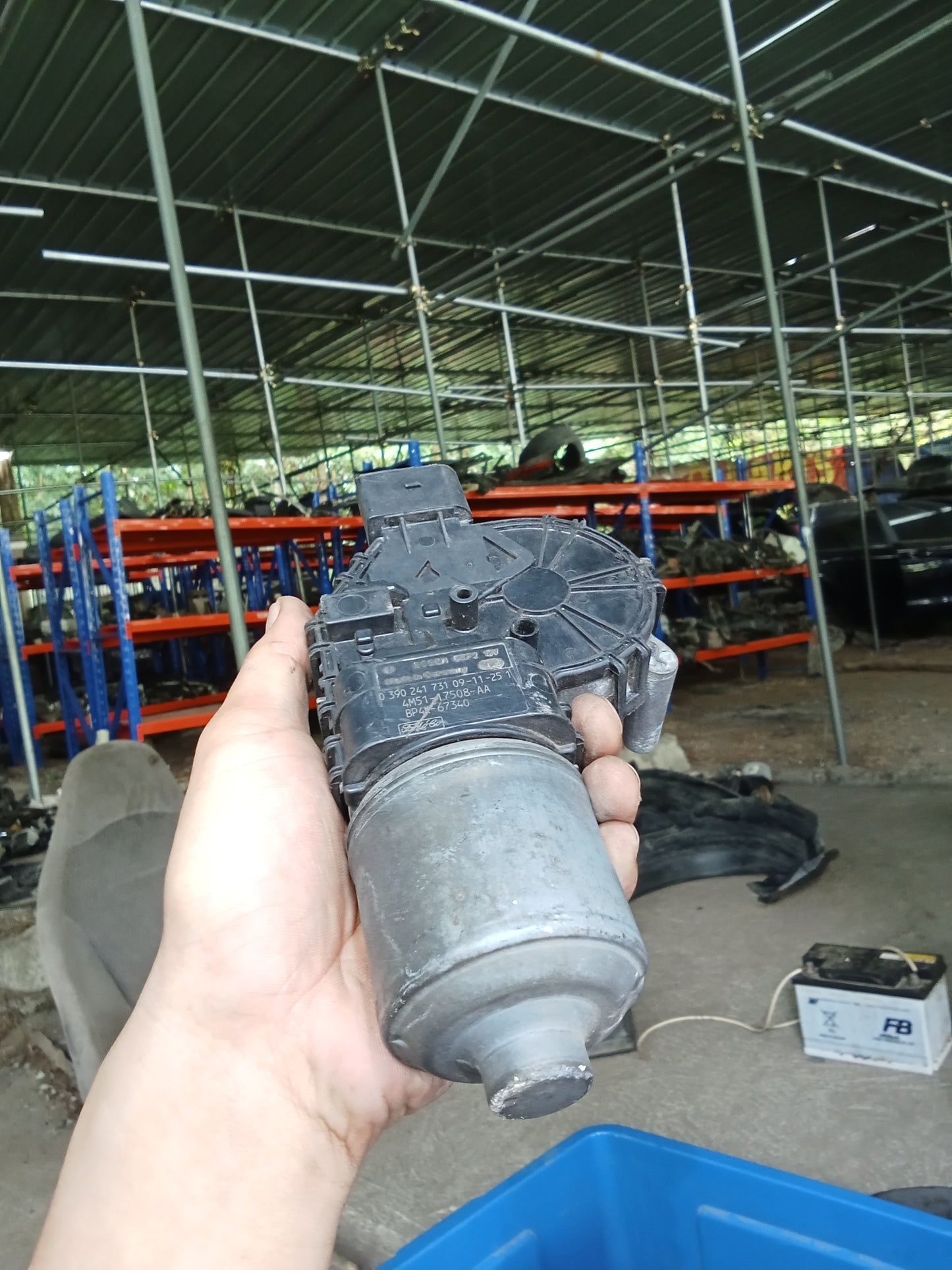 Ford Focus 2.0 Front Wiper Motor GENUINE ORIGINAL SURPLUS