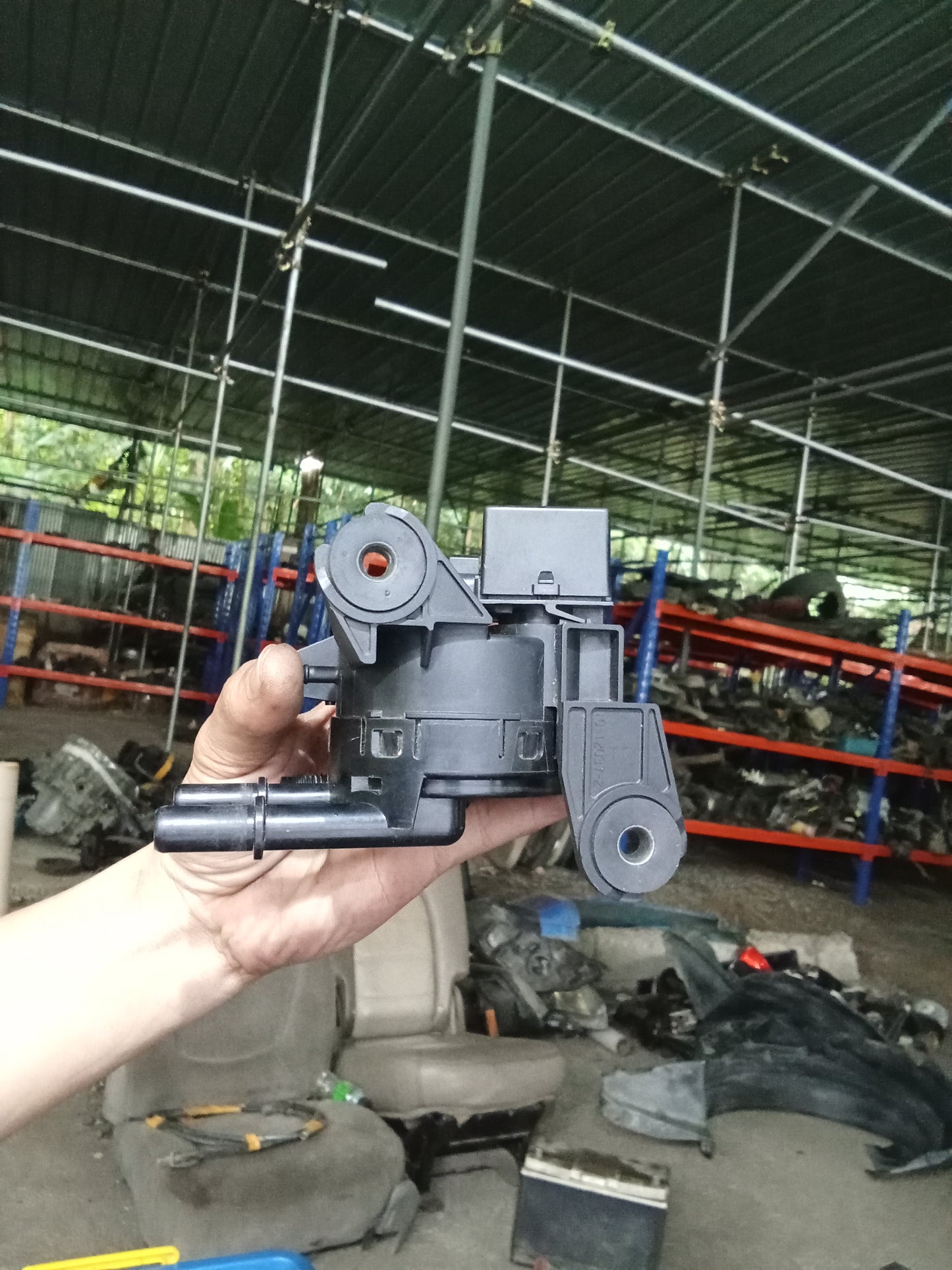 Ford Escape 2.0 PA66-GF33 YL8E-9C915-BA 3L1400 Canister Purge Valve GENUINE ORIGINAL SURPLUS