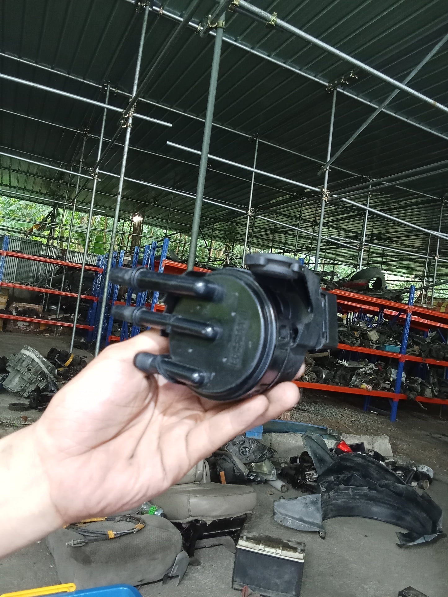 Ford Escape 2.0 PA66-GF33 YL8E-9C915-BA 3L1400 Canister Purge Valve GENUINE ORIGINAL SURPLUS