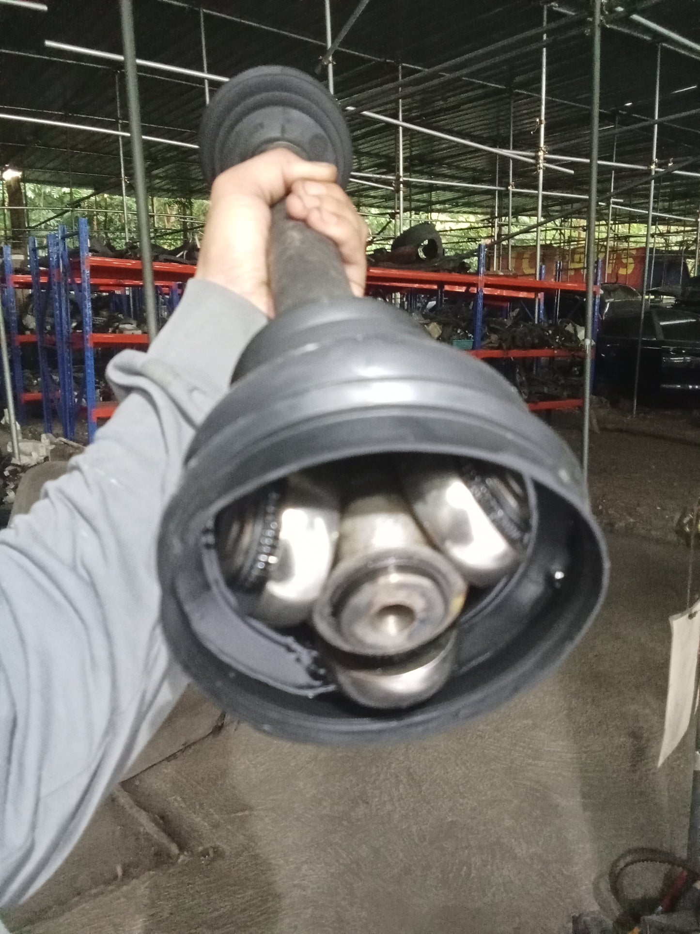 Ford Explorer 2005 Eddie Bauer Passenger Side CV Joint GENUINE ORIGINAL SURPLUS