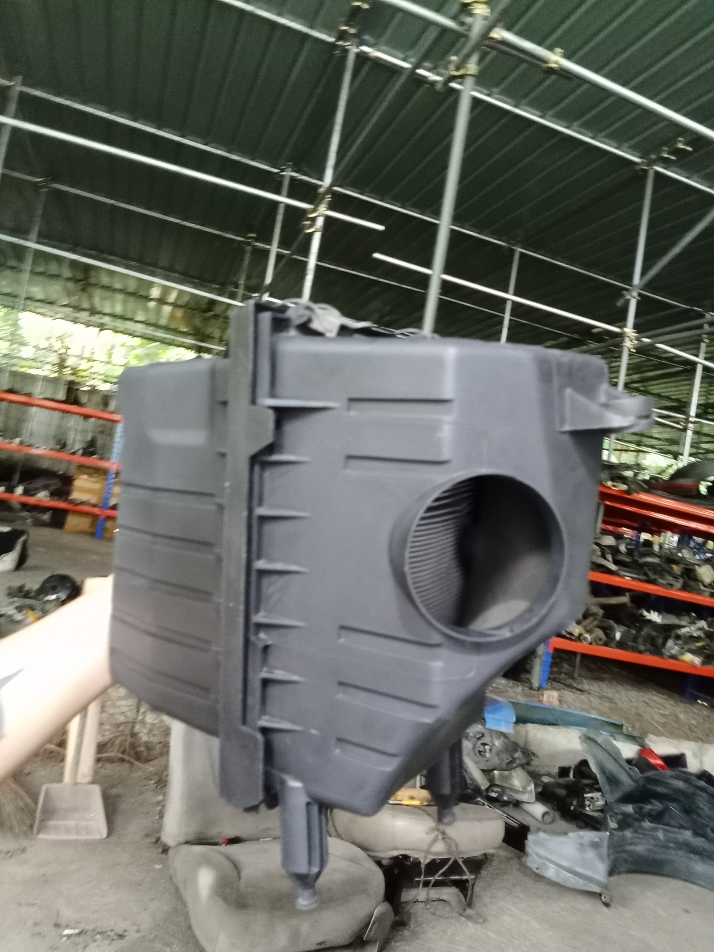 Ford Escape 2.0 Air Box Housing GENUINE ORIGINAL SURPLUS