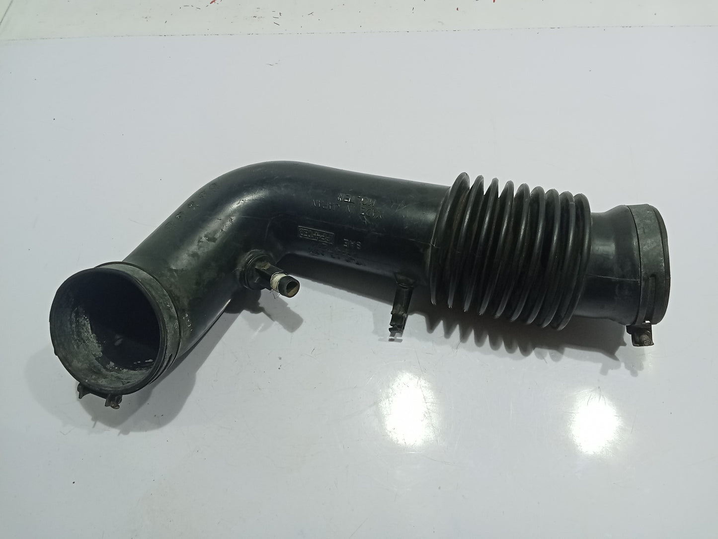 Ford Escape 2.0 Air Intake Hose GENUINE ORIGINAL SURPLUS