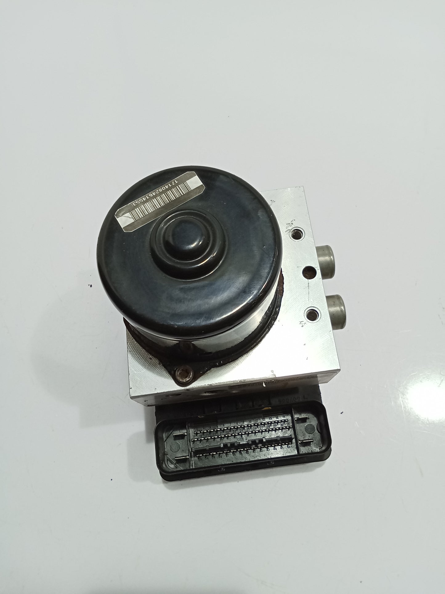 Mazda Tribute 2.3 Anti Lock Control System (ABS) Module GENUINE ORIGINAL SURPLUS