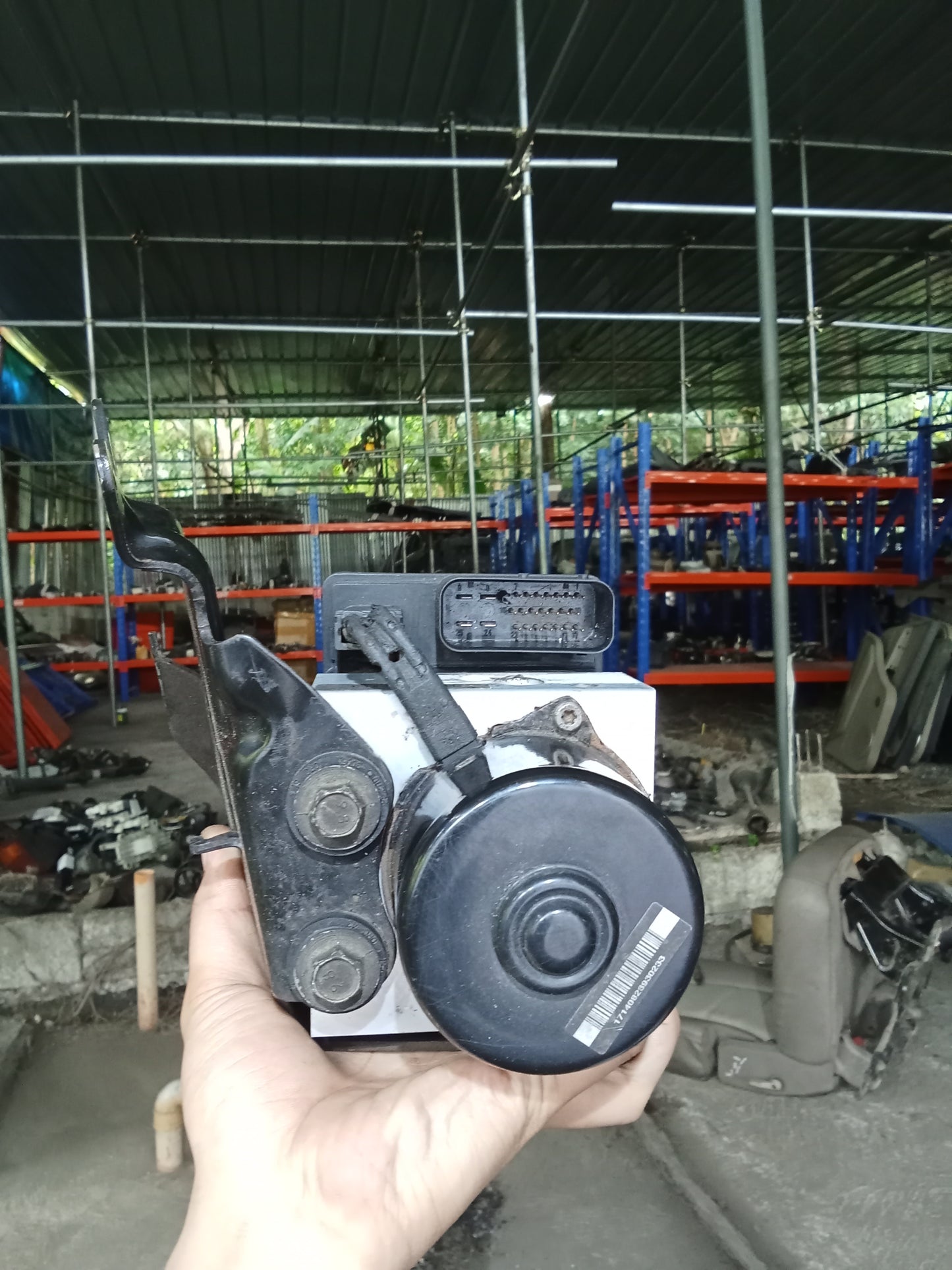 Ford Escape 3.0 YL8T-2C219-AB EC02-67650 M4L3K2936R Anti Lock Control System (ABS) Module GENUINE ORIGINAL SURPLUS