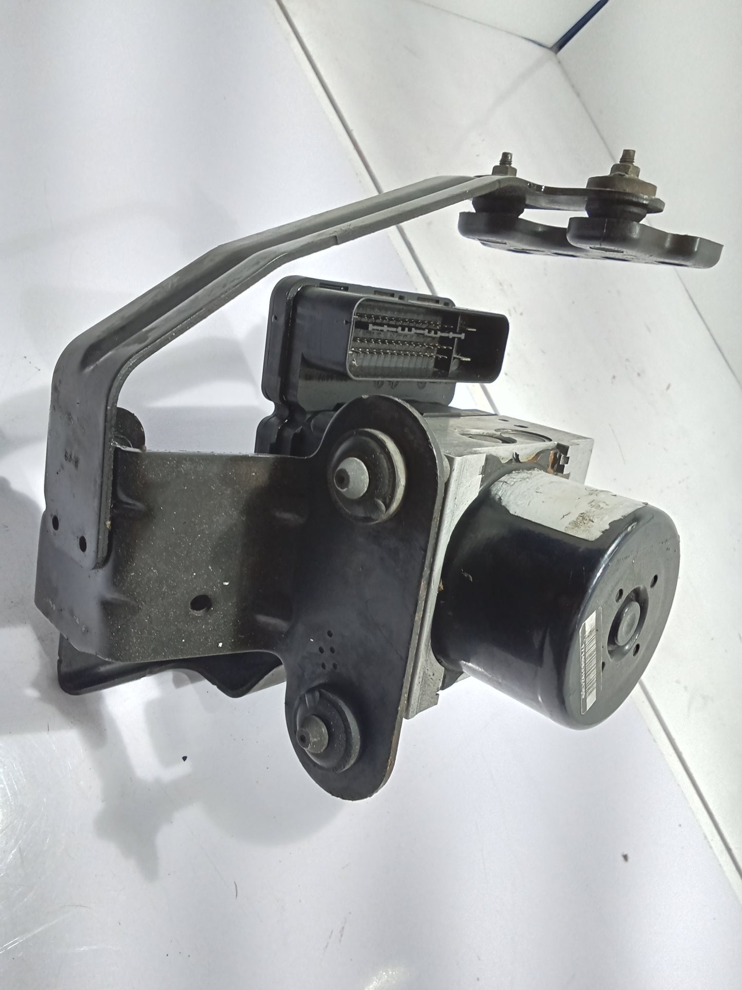 Ford Explorer 2008 Eddie Bauer Anti Lock Control System (ABS) Module GENUINE ORIGINAL SURPLUS
