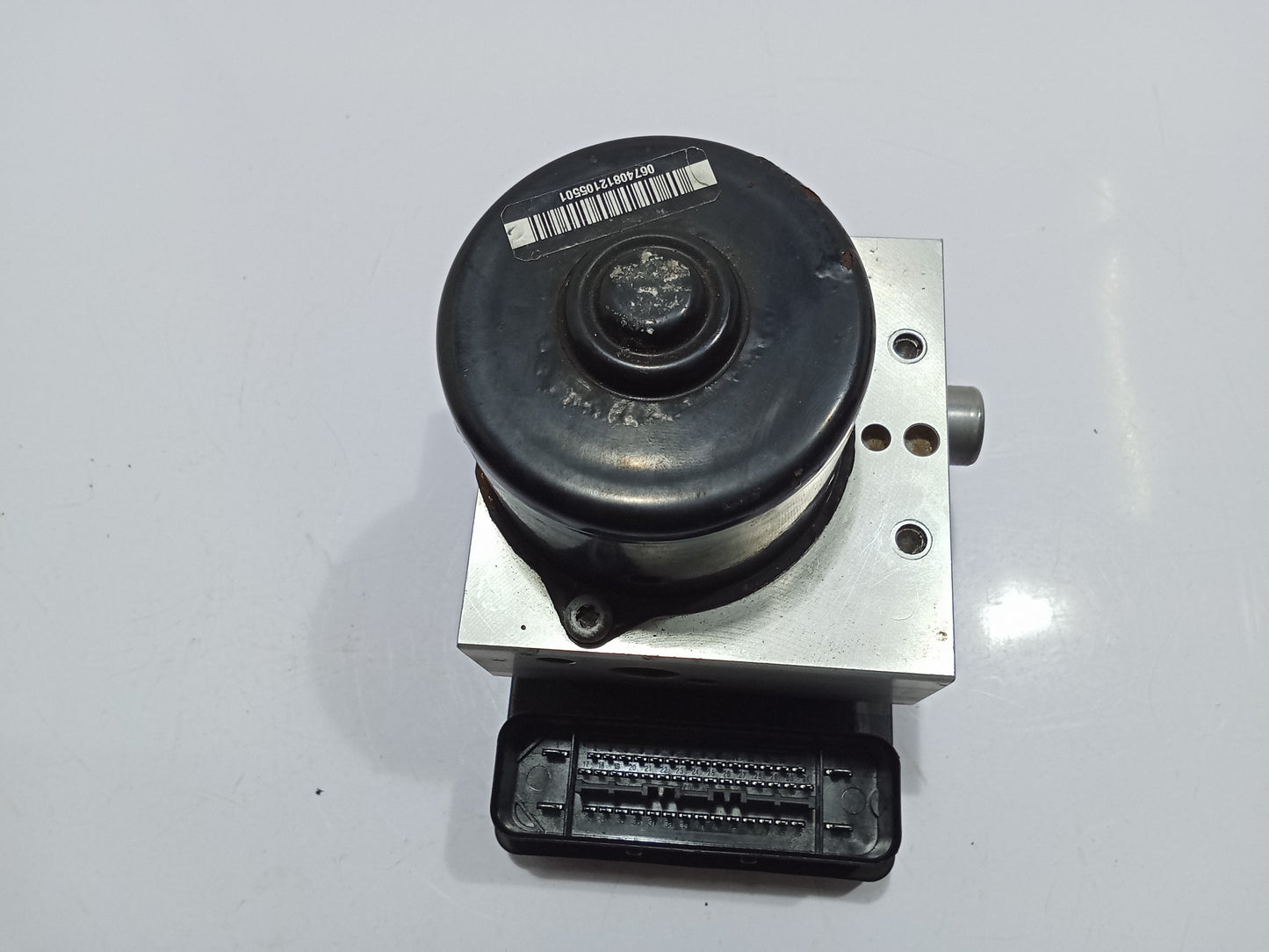 Nissan Navara 47660 EB700 D Anti Lock Control System (ABS) Module GENUINE ORIGINAL SURPLUS