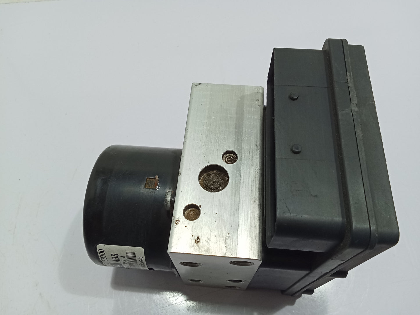Nissan Navara 47660 EB700 D Anti Lock Control System (ABS) Module GENUINE ORIGINAL SURPLUS